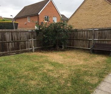 1 bedroom in a house share to rent - Photo 3