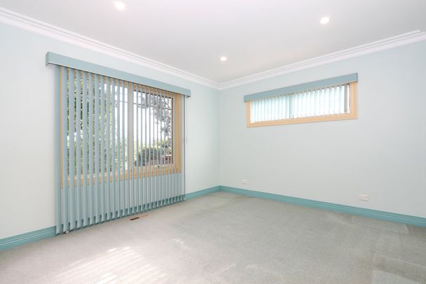 1/219 Waterdale Road, Ivanhoe VIC 3079 - Photo 1