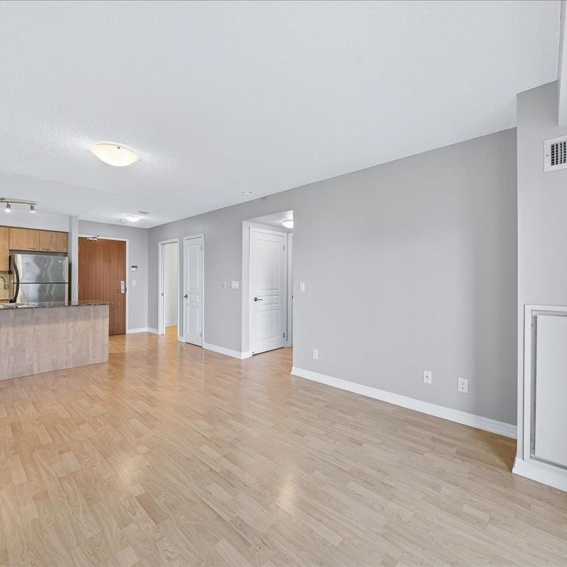 For Lease - 1403 Royal York Road Unit# 708, Toronto, Ontario - Photo 1