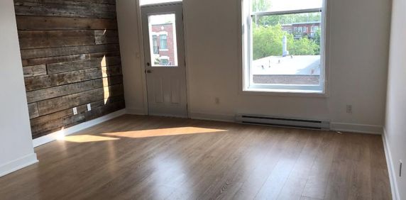 Appartement 2 chambres séparées plateau mont royal electro inclus - Photo 2