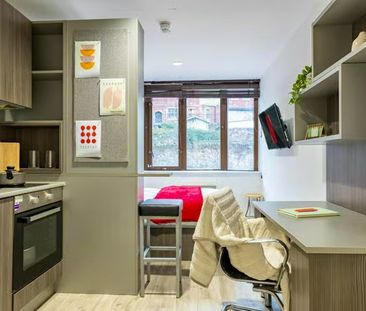 2 Bed Apartment - Photo 2