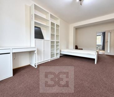 Pronájem bytu 2+1 55 m2 - Fotografie 5