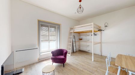Apartment - Photo 2