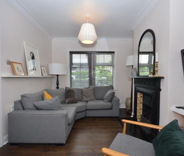 14 Loopland Road, Castlereagh, Belfast, BT6 9EA - Photo 2