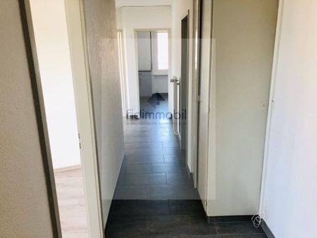 Le Corbusier 14, Le Locle, 3 pièces rénové dans quartier calme - Photo 4