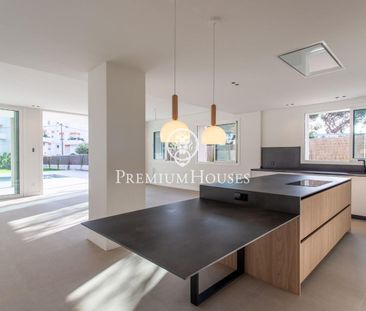 Casa en alquiler en Sant Andreu de Llavaneres en parcela totalmente... - Photo 3