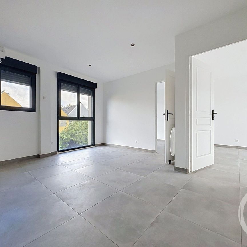 Location Appartement 3 pièces 47m² VERT ST DENIS 77240 - Photo 1