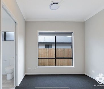 Brand New. 4 Bedder Family Hose unbeatable LOW Price $615 pw - Photo 4