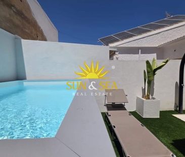 SPACIOUS 3-BEDROOM VILLA WITH PRIVATE POOL AND TERRACE IN TORRE DE ... - Foto 3