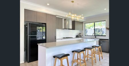 Exceptional Quality in the Heart of Kilsyth - Photo 3