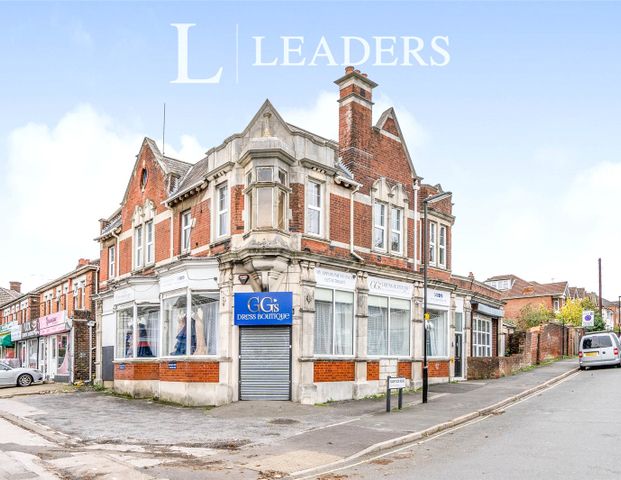 2 bedroom apartment to rent Bridge Road, Southampton, SO19 - Photo 1