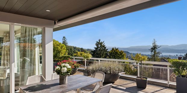 Exklusive Ruheoase mit Panoramablick - Foto 1