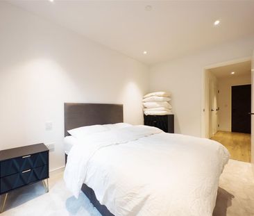 Cedrus Avenue, Southall - Photo 6