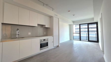 For Lease - 4015 The Exchange N/A Unit# 2401, Mississauga, Ontario - Photo 4