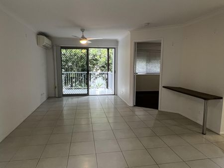 1 Bedroom Unit in Nambour - Photo 2