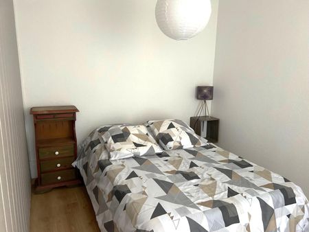 Location Appartement 2 pièces 42m² VICHY 03200 - Photo 2