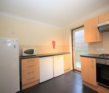 Waterbrook Lane, Hendon, NW4 - Photo 3