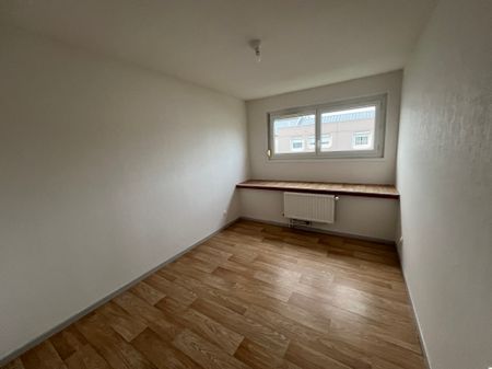 Location - Appartement T4 - 80 m² - Sochaux - Photo 4