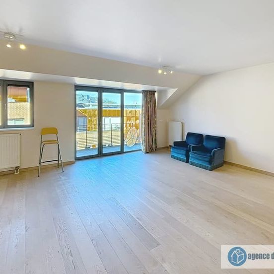 Appartement te huur - Photo 1