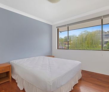 Fully Furnished 1 bedroom Unit - Photo 3