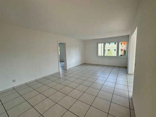 5 1/2-Zimmerwohnung, 1. Stock rechts - Photo 1
