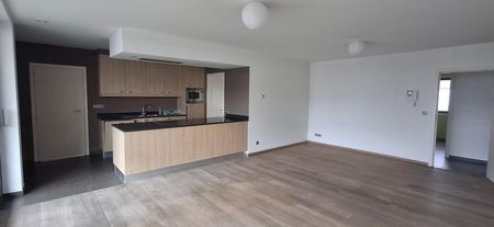 Appartement te huur - Photo 2