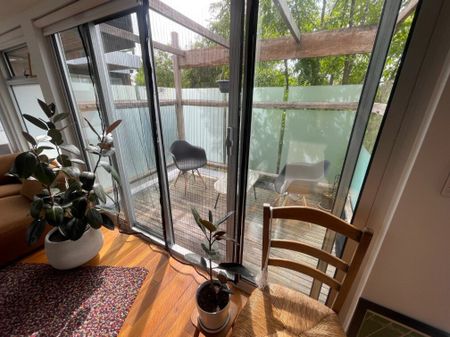 Yarraville - Photo 2