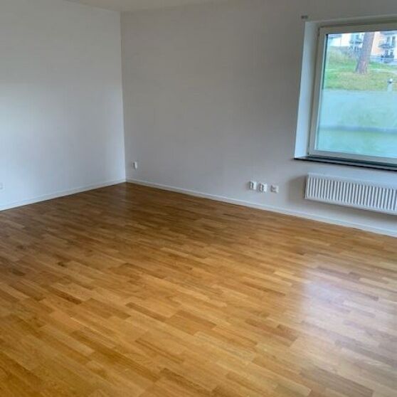 Småbrukets backe 33 - Photo 1