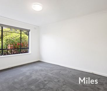 2/33 Carmichael Street, Ivanhoe East - Photo 6