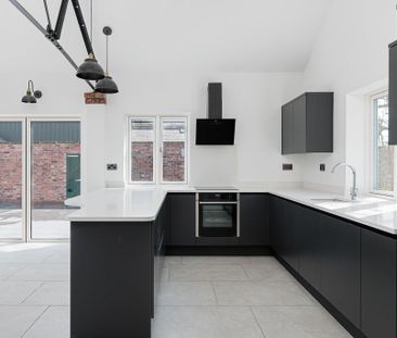 2 bedroom barn conversion to rent - Photo 4