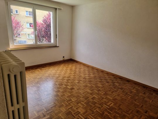 Appartement de 3 pièces au 1er étage avec part au grand jardin commun - Photo 1