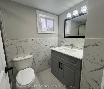 75 Regatta Crescent #Basement - Photo 4