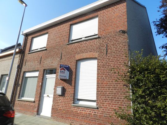 Ruime woning met 3 slaapkamers en tuin te Watou. - Foto 1