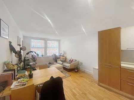 2 bedroom apartment to rent - Photo 2