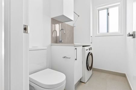 LIGHT-FILLED, BRAND-NEW TWO-BEDROOM GRANNY FLAT WITH PRIVATE ENTRY - Photo 5