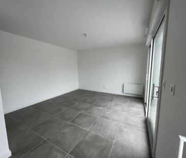 Appartement à louer 2 pièces - 43 m² - Photo 2