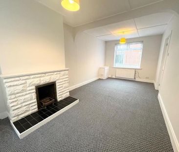 52 Oakdene Parade, Belfast, BT4 1LB - Photo 1