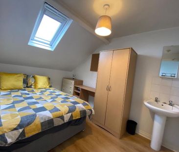 Donegall Road, Room 4, All Bills Included, Belfast, BT12 5NA - Photo 5