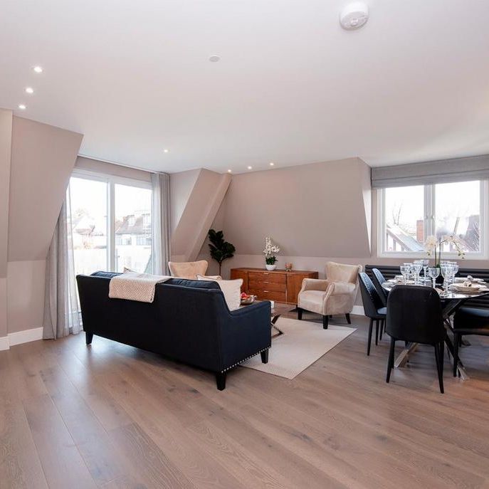 3 bedroom flat to rent - Photo 1