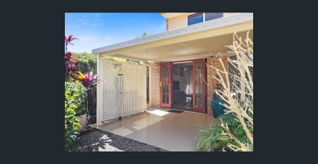 3 Bed Townhouse in resort-style complex - Photo 4