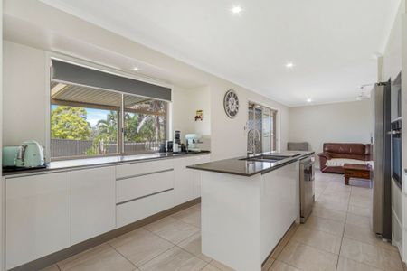 7 Connewarre Court, Petrie QLD, Belconnen - Photo 5