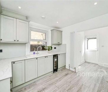 Worting Road, Basingstoke, Hampshire, RG21 - Photo 2