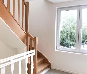 Gerenoveerd 2-slaapkamer appartement in rustige straat nabij centru... - Foto 2