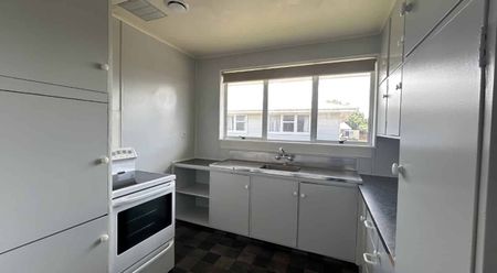 Koromiko Ave, Hawera - Photo 4