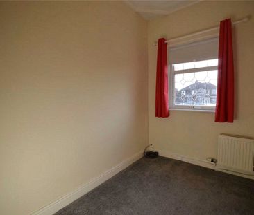 Broadstone Hall Road South, Reddish, Stockport, SK5 7DE - Photo 3