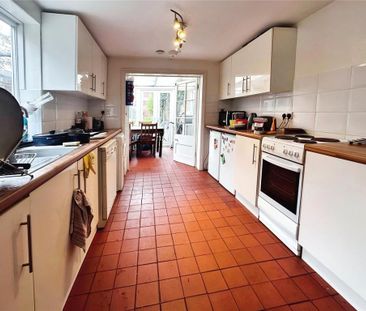 5 bedroom terraced house to rent - Photo 4