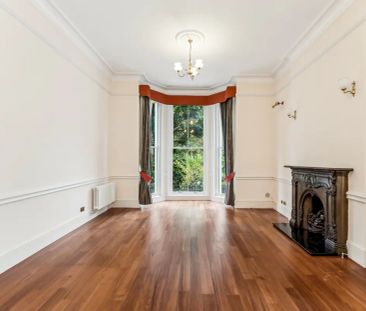 3 bedroom flat in London - Photo 6