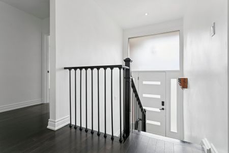 For Lease - 238 Elmhurst Drive, Toronto, Ontario - Photo 5