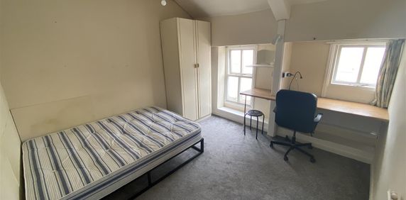 Room For Rent Park Street, Pontypridd - Photo 2