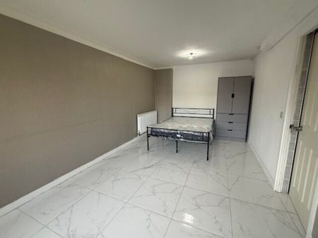 Belfast Walk, DERBY, DE21 - Photo 4